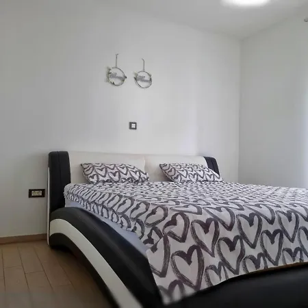 Apartman Apartma Piko *