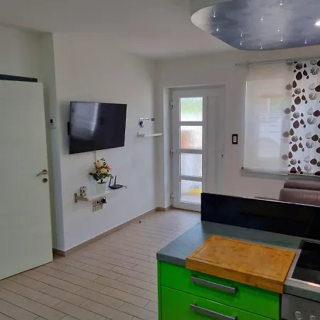 Apartment Apartma Piko