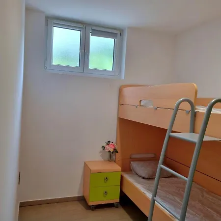Apartma Piko * 코페르