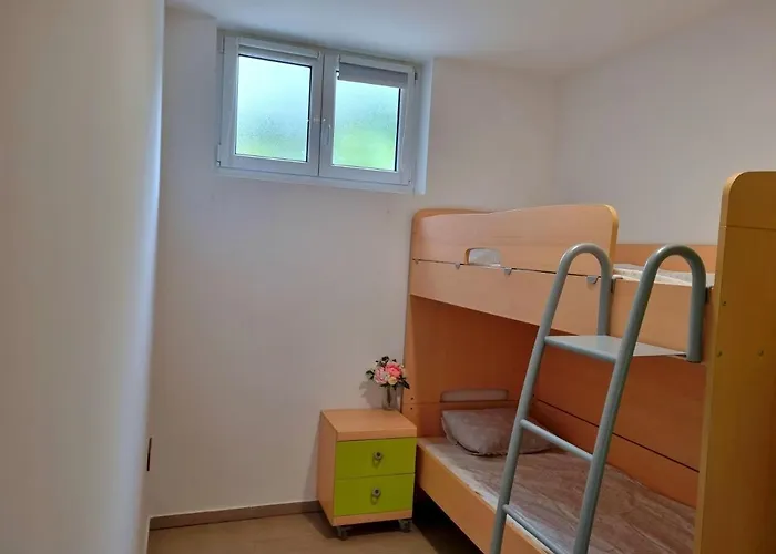 Apartma Piko * 科佩尔